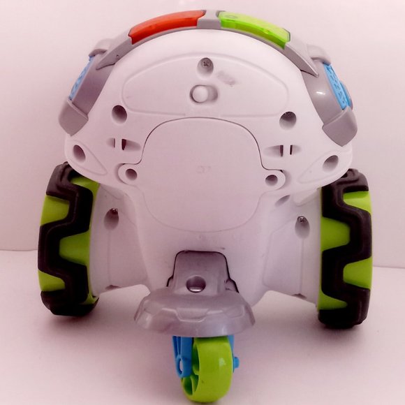 Robot Fisher Price Moby Interactive Dancing Games Educational Talking Lights Fun - Picture 3 of 3